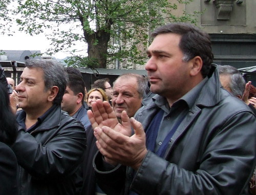 Сторонники "Единого национального движения" на акции в Тбилиси 19 апреля 2013 г. Фото Эдиты Бадасян для "Кавказского узла"