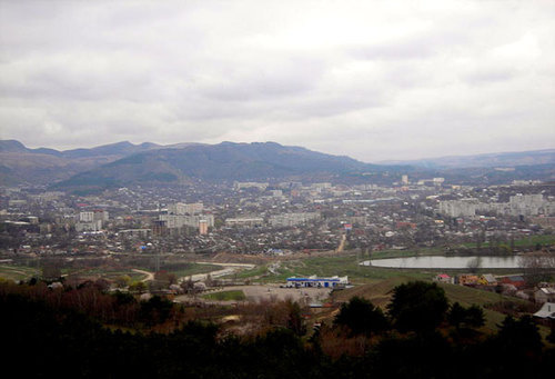 Панорама Кисловодска с горы Кольцо. Фото с сайта http://ru.wikipedia.org