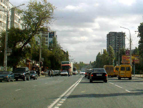 Махачкала, проспект Шамиля. Фото: magomed_troll.livejournal.com
