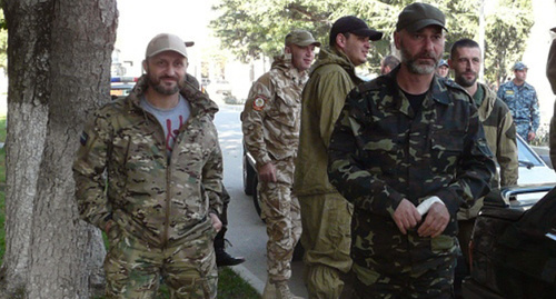 Приезд осетинских ополченцев в Цхинвал. Фото Марии Котаевой для "Кавказского узла" Приезд осетинских ополченцев в Цхинвал. Фото Марии Котаевой для "Кавказского узла"