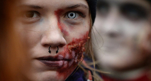 Девушка в гриме на празднования Хэллоуина . Фото: Sputnik/ Александр Кряжев, http://sputnik-georgia.ru/religion/20151028/228930078.html Девушка в гриме на празднования Хэллоуина . Фото: Sputnik/ Александр Кряжев, http://sputnik-georgia.ru/religion/20151028/228930078.html