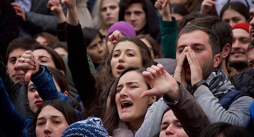 © Sputnik/ Levan Avlabreli, http://sputnik-georgia.ru/society/20160413/231099420/Studenty-Tbilisskogo-universiteta-nedovolny-resheniem-Minobrazovanija.html © Sputnik/ Levan Avlabreli, http://sputnik-georgia.ru/society/20160413/231099420/Studenty-Tbilisskogo-universiteta-nedovolny-resheniem-Minobrazovanija.html
