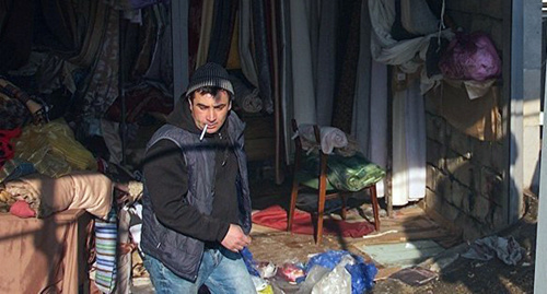 Торговец "Детского мира" в Тбилиси после пожара. Фоото © Sputnik / Levan Avlabreli
https://sputnik-georgia.ru/society/20170320/235262725/Pogorelcy-iz-TC-Detskij-mir-ustanovjat-palatki-v-centre-Tbilisi.html Торговец "Детского мира" в Тбилиси после пожара. Фоото © Sputnik / Levan Avlabreli
https://sputnik-georgia.ru/society/20170320/235262725/Pogorelcy-iz-TC-Detskij-mir-ustanovjat-palatki-v-centre-Tbilisi.html