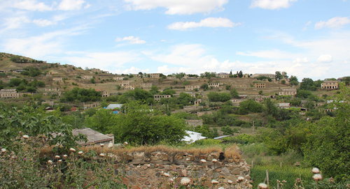 Разрушения в селе Талыш Фото © Sputnik/ David Galstyan
https://ru.armeniasputnik.am/karabah/20170610/7600046/situaciya-v-zone-karabahskogo-konflikta-svodka-za-nedelyu.html