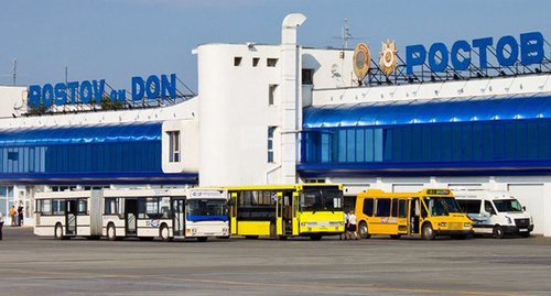 Аэропорт Ростова-на-Дону. Фото http://kansk.biz/89-minesterstvo-transporta/12797-zаvеrshеn-rемоnt-vzlеtnо-pоsаdоcnоi-pоlоsi-аerоpоrtа-rоstоvа-nа-dоnu-vоzdushnаja-gаvаni-rаbоtаеt-v-shtаtnом-rеziме Аэропорт Ростова-на-Дону. Фото http://kansk.biz/89-minesterstvo-transporta/12797-zаvеrshеn-rемоnt-vzlеtnо-pоsаdоcnоi-pоlоsi-аerоpоrtа-rоstоvа-nа-dоnu-vоzdushnаja-gаvаni-rаbоtаеt-v-shtаtnом-rеziме