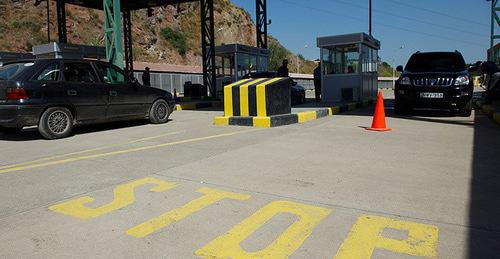 Таможенно-пропускной пункт. Грузия. Фото: NEWSGEORGIA, Александр Имедашвили
Таможенно-пропускной пункт. Грузия. Фото: NEWSGEORGIA, Александр Имедашвили