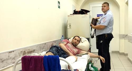 Александр Батманов в больнице Волгограда. Июль 2017 г. Кадр из видео пользователя NGO TV https://www.youtube.com/watch?time_continue=122&v=aGAqpCpUyCY Александр Батманов в больнице Волгограда. Июль 2017 г. Кадр из видео пользователя NGO TV https://www.youtube.com/watch?time_continue=122&v=aGAqpCpUyCY