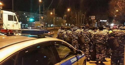 На месте стрельбы в Красноармейском районе Волгограда. 18 января 2018 г. Фото: Пресс-служба ГУ МВД по Волгоградской области На месте стрельбы в Красноармейском районе Волгограда. 18 января 2018 г. Фото: Пресс-служба ГУ МВД по Волгоградской области