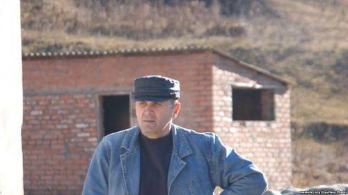 Оюб Титиев. Фото: пресс-служба Правозащитного центра "Мемориал" https://memohrc.org/ru/news_old/zaderzhan-rukovoditel-groznenskogo-predstavitelstva-pravozashchitnogo-centra-memorial
