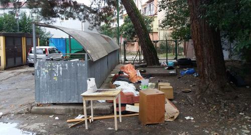 Жители Сочи требуют исполнить решение суда о ликвидации стихийной свалки. Фото Светланы Кравченко для "Кавказского узла"
