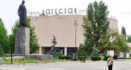 Кинотеатр "Дагестан". Фото: Омар Гаджиев, РИА "Дербент" https://riaderbent.ru/v-dagestane-pytalis-pohitit-sredstva-fonda-kino.html Кинотеатр "Дагестан". Фото: Омар Гаджиев, РИА "Дербент" https://riaderbent.ru/v-dagestane-pytalis-pohitit-sredstva-fonda-kino.html