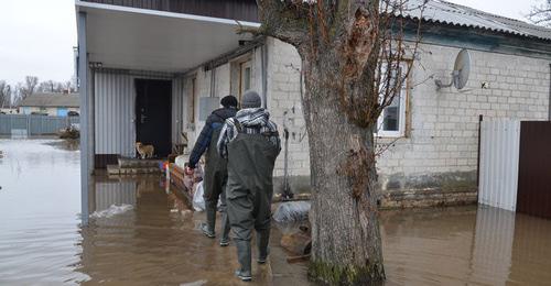 Паводок в Волгоградской области. Фото: Пресс-служба Городской округ город Михайловка http://mihadm.com/news/7056 Паводок в Волгоградской области. Фото: Пресс-служба Городской округ город Михайловка http://mihadm.com/news/7056