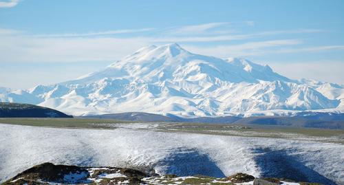 Эльбрус. Фото: гора Эльбрус, Россия JukoFF, https://ru.wikipedia.org/wiki/Эльбрус Эльбрус. Фото: гора Эльбрус, Россия JukoFF, https://ru.wikipedia.org/wiki/Эльбрус
