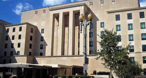 Здание Госдепа США. Фото AgnosticPreachersKid - https://ru.wikipedia.org/wiki/Государственный_департамент_США Здание Госдепа США. Фото AgnosticPreachersKid - https://ru.wikipedia.org/wiki/Государственный_департамент_США