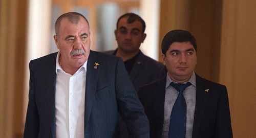 Манвел Григорян. Фото © Sputnik / Asatur Yesayants
https://ru.armeniasputnik.am/politics/20180424/11652198/serzh-sargsyan-ne-dopustil-primeneniya-sily---general.html