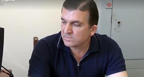 Вачаган Казарян после задержания. Фото: скриншот видео Youtube канала NewsamChannel. Вачаган Казарян после задержания. Фото: скриншот видео Youtube канала NewsamChannel.