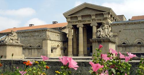 Грязелечебница имени Н.А. Семашко, Ессентуки. Фото: Mariluna https://ru.wikipedia.org Грязелечебница имени Н.А. Семашко, Ессентуки. Фото: Mariluna https://ru.wikipedia.org