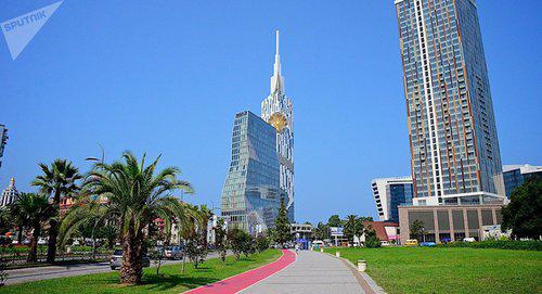 Здания в центре Батуми. Фото © Sputnik / Seyran Baroyan
 https://sputnik-georgia.ru/politics/20180715/241213351/Oppozicija-nazvala-svoego-kandidata-na-post-glavy-Adzharii.html