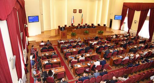 56-е (внеочередное) заседание Законодательного Собрания РО. Фото http://zsro.ru/press_center/photo/18067/
56-е (внеочередное) заседание Законодательного Собрания РО. Фото http://zsro.ru/press_center/photo/18067/