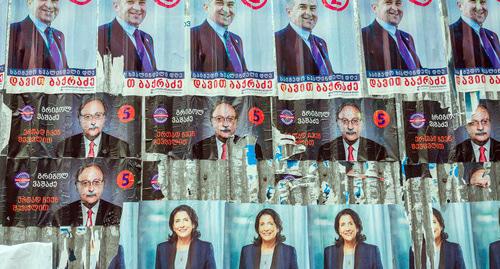 Агитационные плакаты кандидатов в президенты Грузии. Фото: Levan Avlabreli / Sputnik
https://sputnik-georgia.ru/election-2018/20181021/242582505/Kandidaty-v-prezidenty-Gruzii---kogo-chasche-pokazyvayut-po-televizoru.html