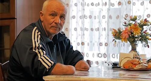 Аслан Иритов. Скриншот видео Зачистка "Вольного Аула" пользователя
ProtivPytok https://www.youtube.com/watch?time_continue=190&v=XE2hisa-kdY Аслан Иритов. Скриншот видео Зачистка "Вольного Аула" пользователя
ProtivPytok https://www.youtube.com/watch?time_continue=190&v=XE2hisa-kdY