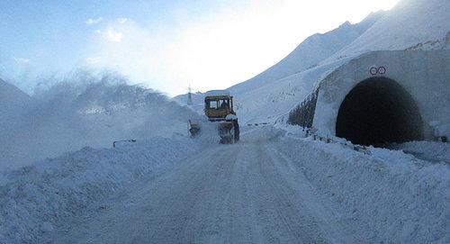 Расчистка горной дороги в Грузии. Фото press-service of Roads Department of Georgia https://sputnik-georgia.ru/incidents/20180102/238767413/Nepogoda-na-perevale-Paravana-v-Gruzii-doroga-zakryta.html Расчистка горной дороги в Грузии. Фото press-service of Roads Department of Georgia https://sputnik-georgia.ru/incidents/20180102/238767413/Nepogoda-na-perevale-Paravana-v-Gruzii-doroga-zakryta.html