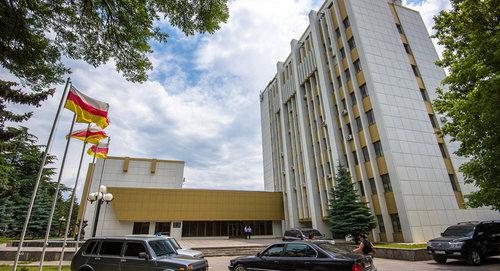 Здание правительства Северной Осетии. Фото © Sputnik / Алексей Ковалев
https://sputnik-ossetia.ru/South_Ossetia/20181109/7482138.html Здание правительства Северной Осетии. Фото © Sputnik / Алексей Ковалев
https://sputnik-ossetia.ru/South_Ossetia/20181109/7482138.html