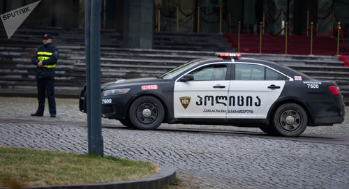 Автомобиль полиции в Тбилиси. © Sputnik / Vladimir Umikashvili. https://sputnik-georgia.ru/politics/20181217/243527745/Glava-MVD-Gruzii-sderzhal-obeschanie-zaderzhan-pervyy-oppozitsioner.html Автомобиль полиции в Тбилиси. © Sputnik / Vladimir Umikashvili. https://sputnik-georgia.ru/politics/20181217/243527745/Glava-MVD-Gruzii-sderzhal-obeschanie-zaderzhan-pervyy-oppozitsioner.html