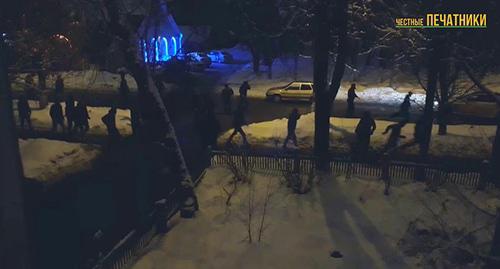 Массовая драка в московском кафе "Неолит". Москва, 14 февраля 2019 года. Скриншот с видео Видеоблог о районе Печатники https://www.youtube.com/watch?v=_Dbf_DXZ7SU Массовая драка в московском кафе "Неолит". Москва, 14 февраля 2019 года. Скриншот с видео Видеоблог о районе Печатники https://www.youtube.com/watch?v=_Dbf_DXZ7SU