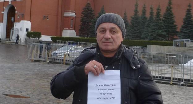 Алик Абдулгамидов на пикете в Москве 11 марта 2019 года. Фото предоставлено "Кавказскому узлу" Аликом Абдулгамидовым