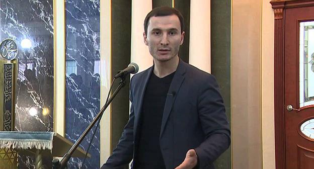 Багаудин Хаутиев. Скриншот видео Буро Магас https://www.youtube.com/watch?v=xD7P3tYkC4E
