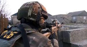 Сотрудник ФСБ. Фото Пресс-служба НАК http://nac.gov.ru/terrorizmu-net/v-hasavyurtovskom-rayone-respubliki-dagestan-zaderzhan-chlen.html Сотрудник ФСБ. Фото Пресс-служба НАК http://nac.gov.ru/terrorizmu-net/v-hasavyurtovskom-rayone-respubliki-dagestan-zaderzhan-chlen.html