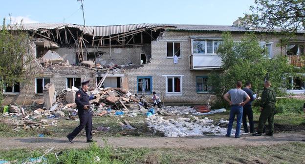 На месте взрыва многоквартирного дома в Ростовской области. 12 мая 2019 года. Фото Вячеслава Прудникова для "Кавказского узла"