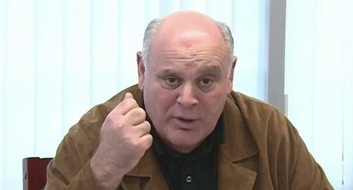 Аслан Бжания. Скриншот видео FOND APRA 
https://www.youtube.com/watch?v=mtML3L7lE-o