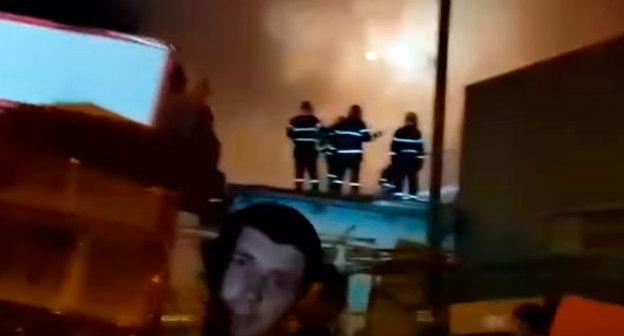 На рынке Тбилиси во время пожара. Фото Кадр видео Georgian Broadcaster https://www.youtube.com/watch?v=bn7fcxoI8jQ
