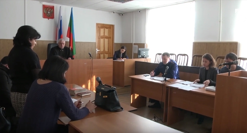 Участники процесса по делу о ДТП в Черкеске. Стопкадр видео канала Архыз 24
https://www.youtube.com/watch?v=v3fUjJ41ZaE Участники процесса по делу о ДТП в Черкеске. Стопкадр видео канала Архыз 24
https://www.youtube.com/watch?v=v3fUjJ41ZaE
