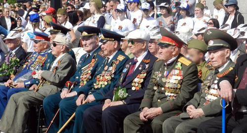 Ветераны на параде. Фото Татьяны Филимоновой для "Кавказского узла" Ветераны на параде. Фото Татьяны Филимоновой для "Кавказского узла"