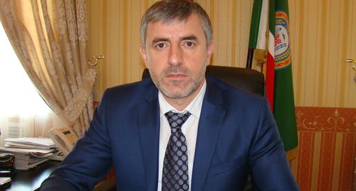 Абдулкахир Израйилов. Фото: пресс-служба "Единой России" https://chechen.er.ru Абдулкахир Израйилов. Фото: пресс-служба "Единой России" https://chechen.er.ru