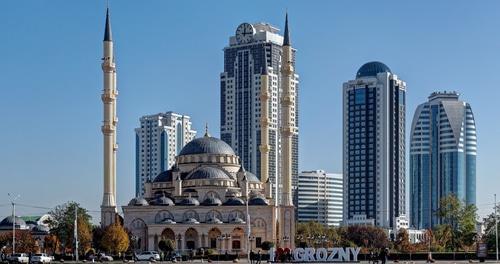 Мечеть "Сердце Чечни" в Грозном. Фото Alexxx1979, https://commons.wikimedia.org/w/index.php?curid=53692987
Мечеть "Сердце Чечни" в Грозном. Фото Alexxx1979, https://commons.wikimedia.org/w/index.php?curid=53692987