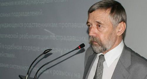 лександр Мукомолов. Фото Совет при Президенте Российской Федерации
по развитию гражданского общества и правам человека http://president-sovet.ru/presscenter/news/read/3515/ лександр Мукомолов. Фото Совет при Президенте Российской Федерации
по развитию гражданского общества и правам человека http://president-sovet.ru/presscenter/news/read/3515/