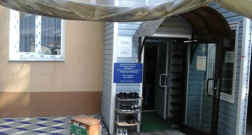 Вход в мечеть на Басовской улице в Москве. Фото Рустама Джалилова для "Кавказского узла". Вход в мечеть на Басовской улице в Москве. Фото Рустама Джалилова для "Кавказского узла".