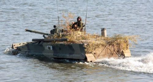 Учения с применением бронетехники в Волгоградской области. Фото: пресс-служба МО Учения с применением бронетехники в Волгоградской области. Фото: пресс-служба МО