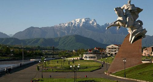 Владикавказ. Фото: Menders https://ru.wikipedia.org Владикавказ. Фото: Menders https://ru.wikipedia.org