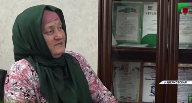 Есимат Успахаджиева. Скриншот видео "Грозный" https://www.youtube.com/watch?v=mqDQDXXlETY

