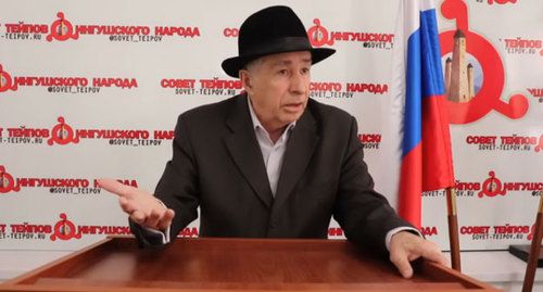 Муса Зурабов. Фото: кадр видео заседания Совета тейпов Ингушетии https://www.youtube.com/watch?v=slLjqahIolA Муса Зурабов. Фото: кадр видео заседания Совета тейпов Ингушетии https://www.youtube.com/watch?v=slLjqahIolA