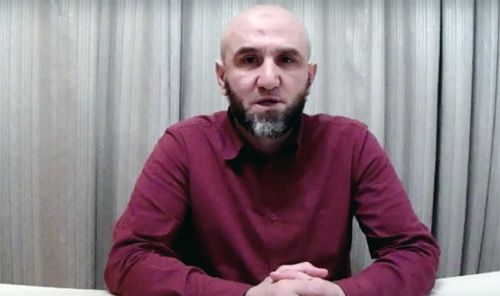 Стоп-кадр видео с участием Абдулхалима Абдулкаримова. YouTube канал "Минбар в Украине" https://www.youtube.com/channel/UCGif3hXnsB8DG-9kmgmI7nA Стоп-кадр видео с участием Абдулхалима Абдулкаримова. YouTube канал "Минбар в Украине" https://www.youtube.com/channel/UCGif3hXnsB8DG-9kmgmI7nA