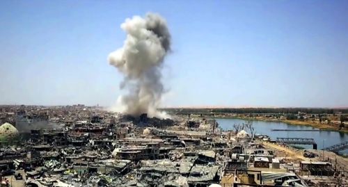 Боевые действия в Сирии. Стоп-кадр из фильма "Обманутые", YouTube канал "
Голос степи - Шоьл тавысы". https://www.youtube.com/channel/UC1eZmwSkAqmLdZ7Qrs_2PSg Боевые действия в Сирии. Стоп-кадр из фильма "Обманутые", YouTube канал "
Голос степи - Шоьл тавысы". https://www.youtube.com/channel/UC1eZmwSkAqmLdZ7Qrs_2PSg