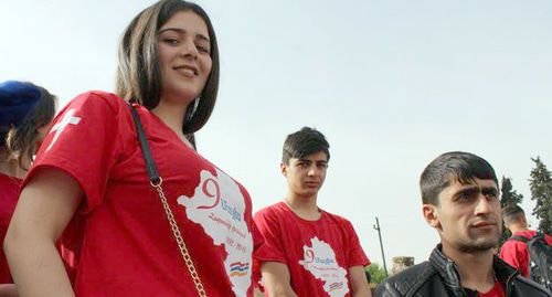 Участники "Молодежного форума-2019" в селе Ванк Мартакертского района Нагорного Карабаха. Фото Алвард Григорян для "Кавказского узла" Участники "Молодежного форума-2019" в селе Ванк Мартакертского района Нагорного Карабаха. Фото Алвард Григорян для "Кавказского узла"