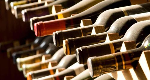 Бутылки с вином Фото: пресс-служба Национальное агентство вина Грузии http://georgianwine.gov.ge/Ge/News Бутылки с вином Фото: пресс-служба Национальное агентство вина Грузии http://georgianwine.gov.ge/Ge/News