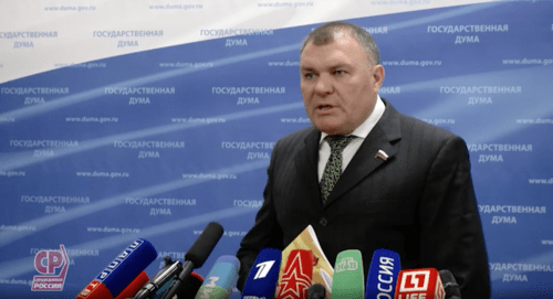 Депутат Государственной Думы Федерального Собрания Российской Федерации Александр Ремезков. Стоп-кадр выступления перед пленарным заседанием Госдумы.Официальный сайт Политической партии "Справедливая Россия". http://www.spravedlivo.ru/index Депутат Государственной Думы Федерального Собрания Российской Федерации Александр Ремезков. Стоп-кадр выступления перед пленарным заседанием Госдумы.Официальный сайт Политической партии "Справедливая Россия". http://www.spravedlivo.ru/index